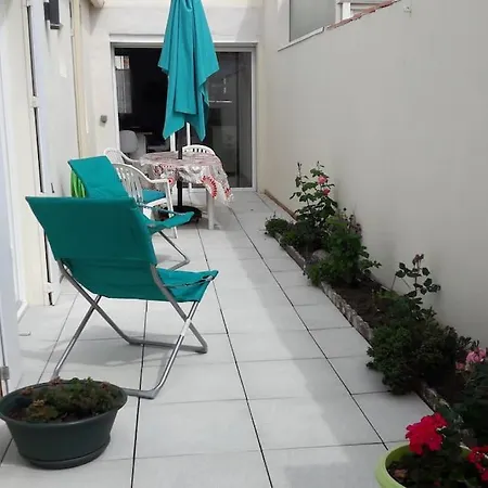 Holiday home La Goelette Jolie Maison De Pecheur A 2 Pas De La Grande *