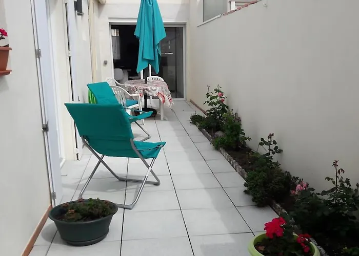 Maison d'hôtes La Goelette Jolie Maison De Pecheur A 2 Pas De La Grande 4*